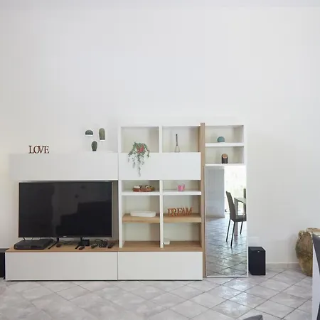Corte Degli Ulivi Tatil Evi *